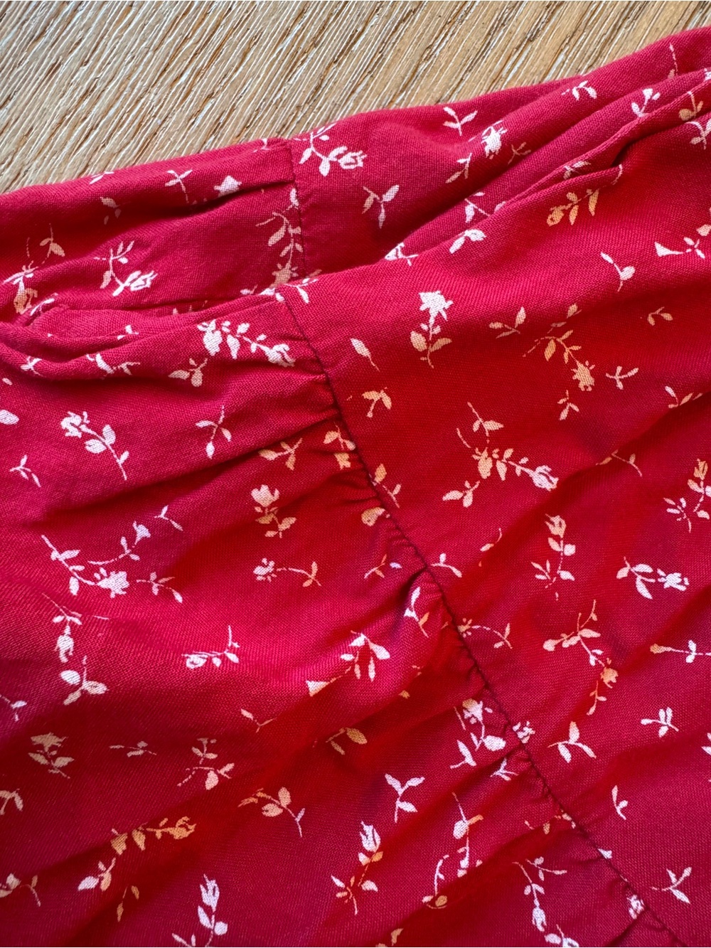 Hollister Floral Romper - Picture 4 of 7